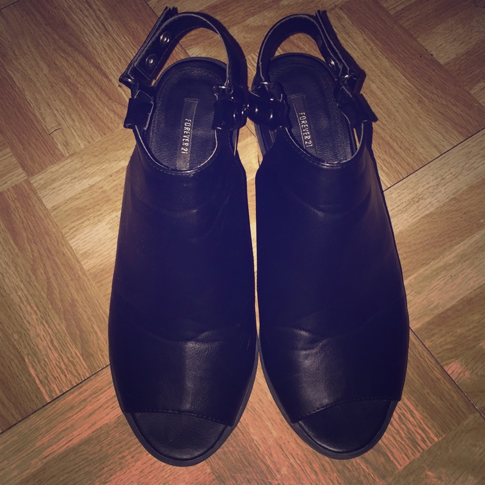 Forever 21 booties